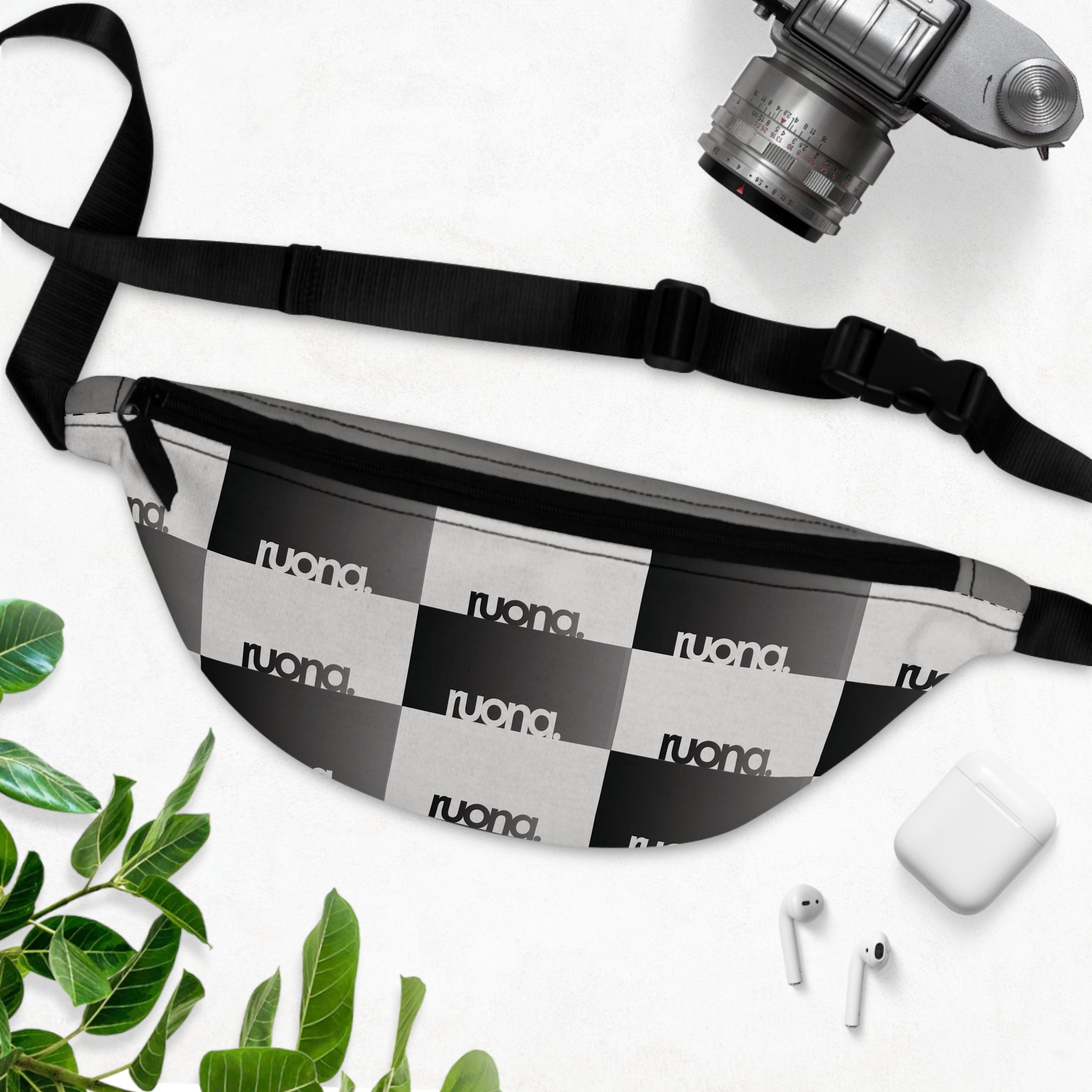 Checkerboard ruona. Fanny Pack